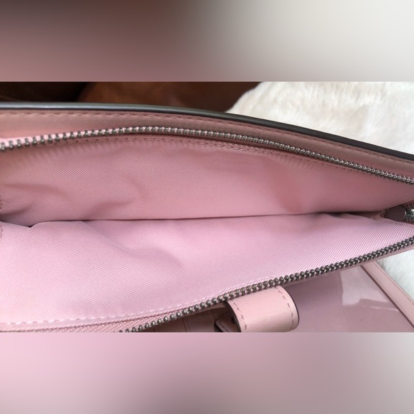 Coach Light Pink Women's All Leather Wallet - Picture 4 of 10